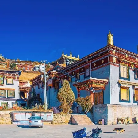 King Gesar Hotel