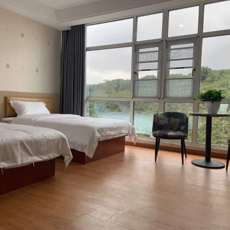 Xinxian aixiang Hotel
