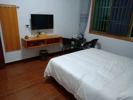 Haiyue Pavilion Отели рядом с достопримечательностью «Longquan Cave»