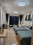 Wuchuan Dolphin Scenic Apartment