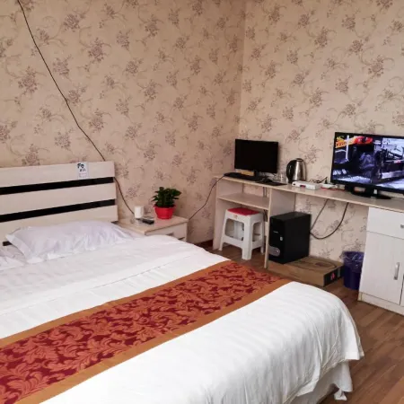 Guangping Laijia Bath Hotel