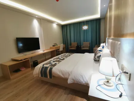 Yuan Ambrose Hotel Отели в г. Юаньань