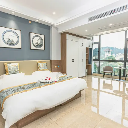 Yichun Huge Hot Spring Holiday Villa
