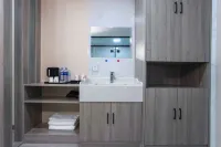 Jingzu Esports Hotel (Tonggang Road Branch, Dagang New District, Zhenjiang)