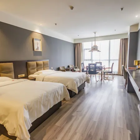 Qinyuan Zhixuan Hot Spring Hotel