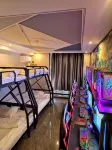 Hongyan E-sports Hotel (Lingshang Xingfu World Branch)