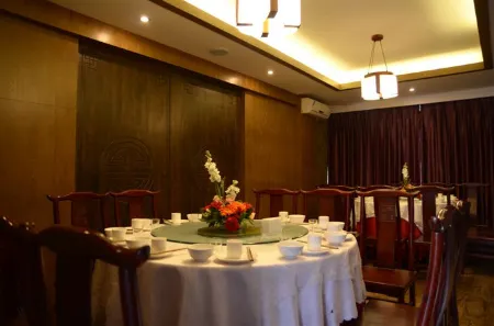 Hanshou Inn Отели рядом с достопримечательностью «Zhaohua Ancient City»