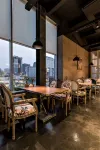 Hua Zhong Hotel