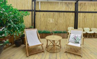 Floral·Yeyu 198 Inn in Dali ancient city - Housity