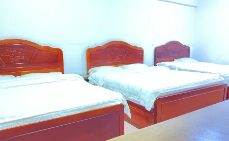 Lechang Youth Hostel Отели рядом с достопримечательностью «Golden Rooster Ridge»