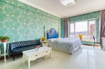 Fashion Style Theme Hotel (Fengcheng Yinzuo Apartment Branch) Hotels near Phoenix Mountain Liberation Memorial Tower