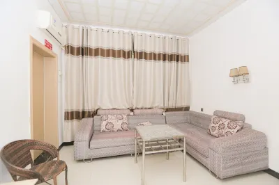 Shuangfeng Zhicheng Business Hotel