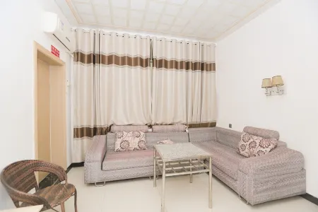 Shuangfeng Zhicheng Business Hotel Отели рядом с достопримечательностью «Shuifu Temple Reservoir»