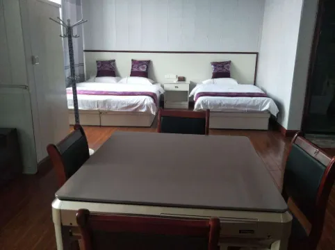 Peixian Hongtai Hotel