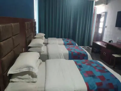 Jingbian Ping'an Business Hotel Hotels near Tongwancheng Archaeological Site Park