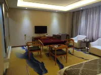 Yongren Pengyun International Hot Spring Hotel