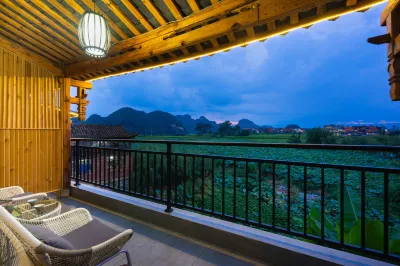 Puzhehei Lodge Of course Lake View Garden Hotel Hotel dekat Puzhehei Scenic Area