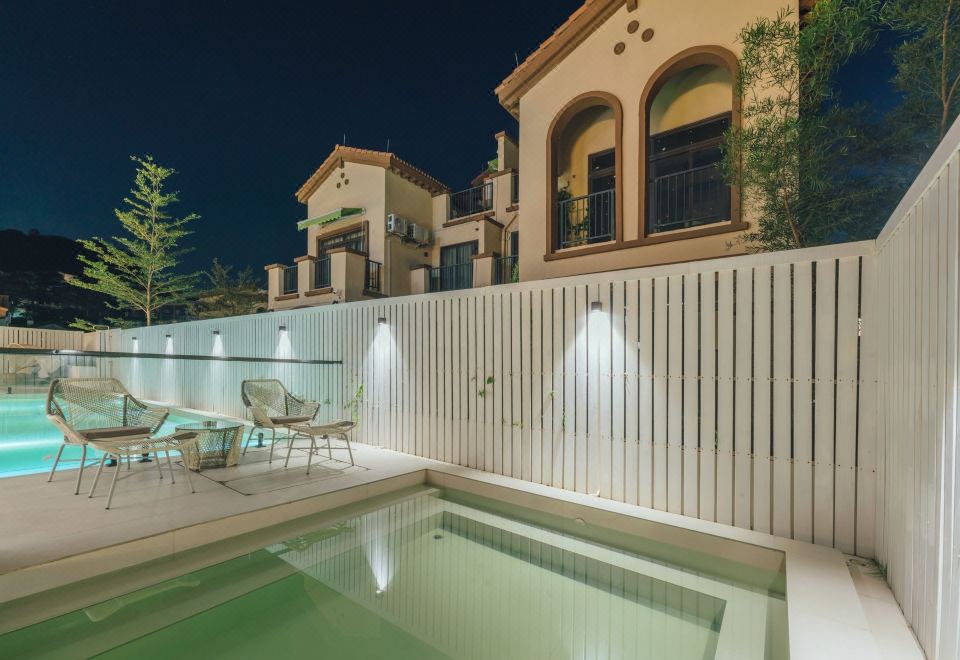 Xiyu Hot Spring Holiday Villa (Longmen Nankunshan R&F Health Valley)