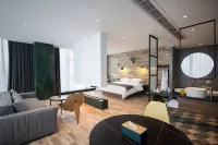 Punk Ballet Hotel