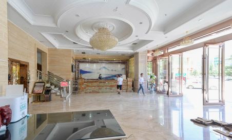 Jinshan Hotel Bazhong - Housity