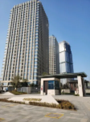 Wanyue Apartment (Zhengding International Convention and Exhibition Center Shop)