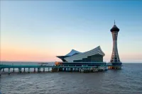 Cixi World Tour Hotel