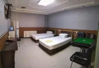 Blue Water and blue Sky bath room