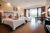 Days Hotel Hainan Baoting