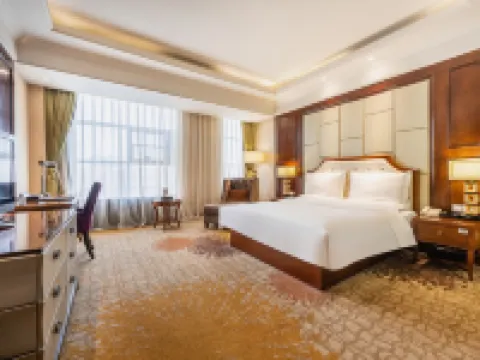 Hengfa International Hotel(near the Weiyuan Tower) فنادق في لونغ شي