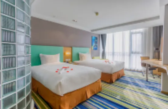 Holiday Inn Express YINGKOU ONELONG PLAZA by IHG