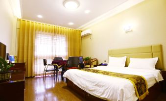 Fengxiang Yongjia Bincheng Hotel