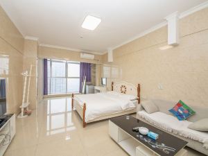 Manzi Homestay (Yiyang Oscar Plaza Branch)