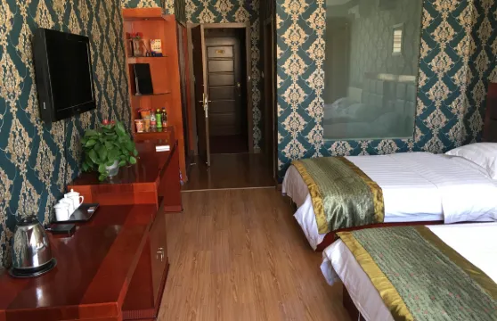 土默特右旗泓博快捷商務賓館