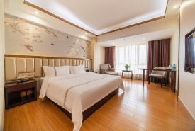 Fangyuan Hotel (Wuchuan Airport)