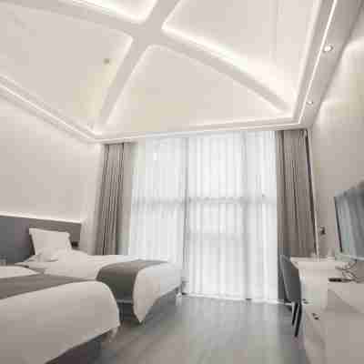 Cloud Guiju Hotel Rooms