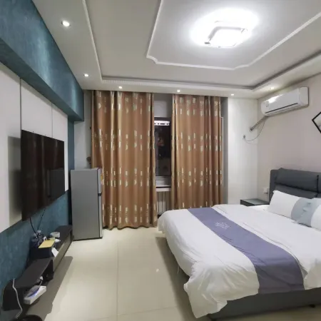 Qianbaidu Chain Apartment (Xintian Square)