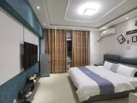 Qianbaidu Chain Apartment (Xintian Square)