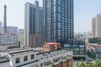 Lavande Hotel (Shenyang Railway Station Zhongshan Square) Hotel in zona Puppet Manchuria Air Force Building Former Site