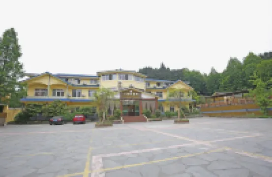 Tiantaishan Small Mill Hotel