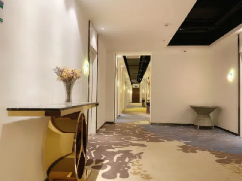 Aikeyou art Boutique Hotel Hotels near Zijin Square