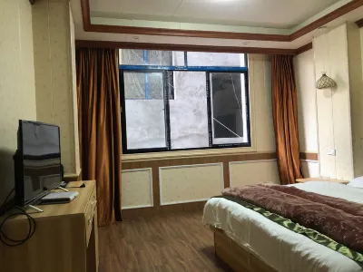 Nayong Qiandihong Hotel Các khách sạn ở Nạp Ung