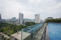 โรงแรมฮางโจวเบย์ยูนิเวอร์แซล - 5 ดาว