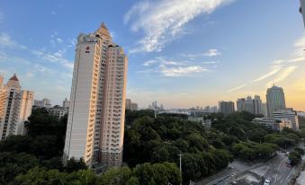 Qingmu Li Hotel (Nanjing University Guangzhou Road)