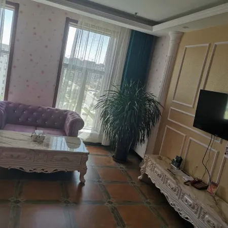 Bayan Nur Shengshi Hotel