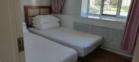 Manzhouli Jinghe Tourism Hotel - Inns