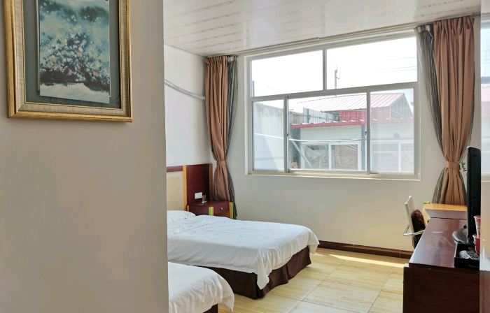 Ruiquan Apartment