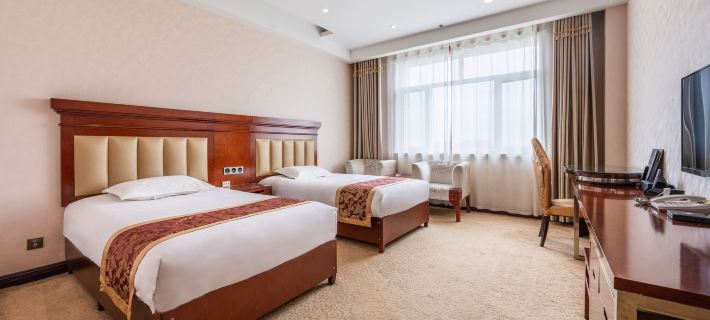 Wuhu Holiday Hotel Hotels in Linze