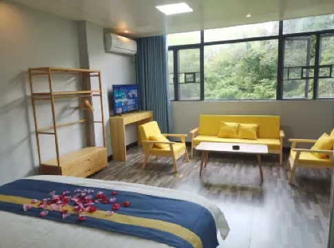 guobiao Hotels near Huacheng Railway Station