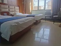 Huanxian Junyue Hotel