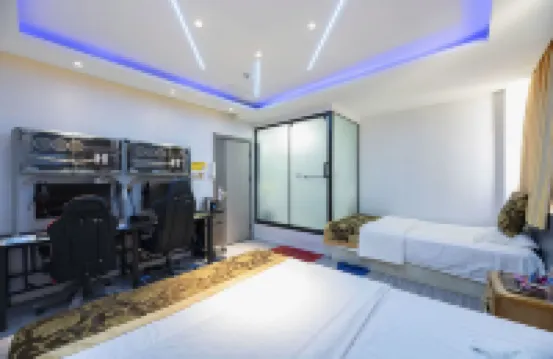 Caiyuan Electric Sports Hotel (Linyihe Eastern District Caiyuan Square Branch)